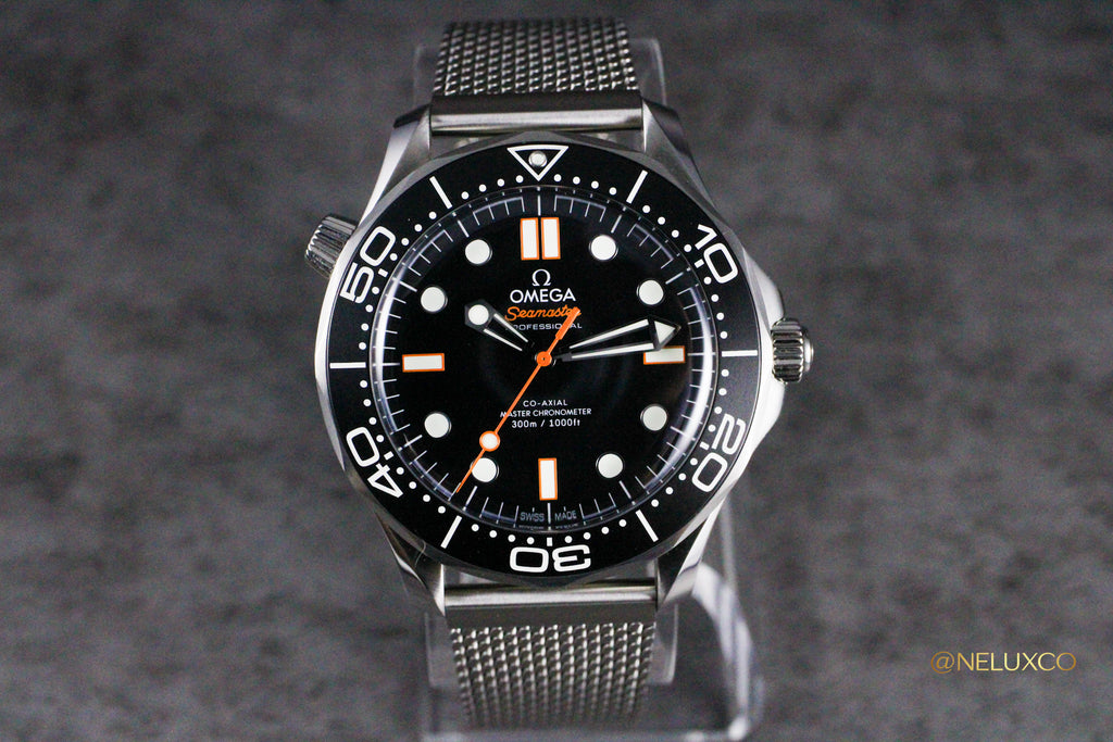 2025 Omega Seamaster Diver 300M 210.30.42.20.01.018 Full Set