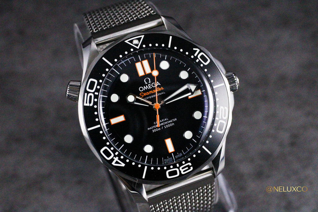 2025 Omega Seamaster Diver 300M 210.30.42.20.01.018 Full Set