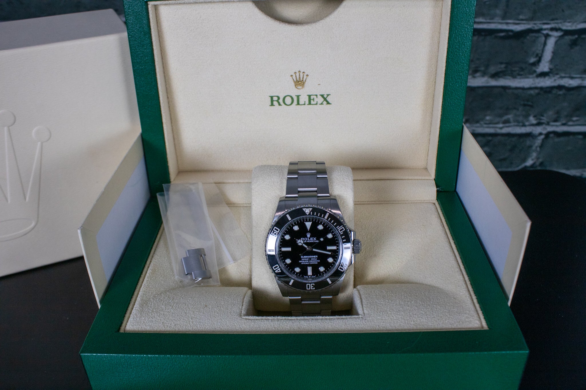 2021 Rolex Submariner No Date 124060 Full Set
