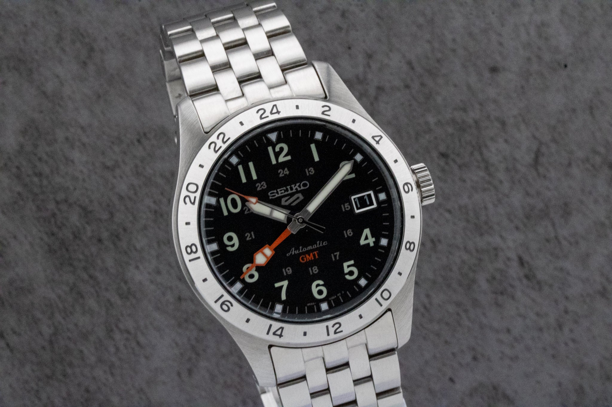 2025 Seiko 5 Sports Field GMT SSK023 Full Set