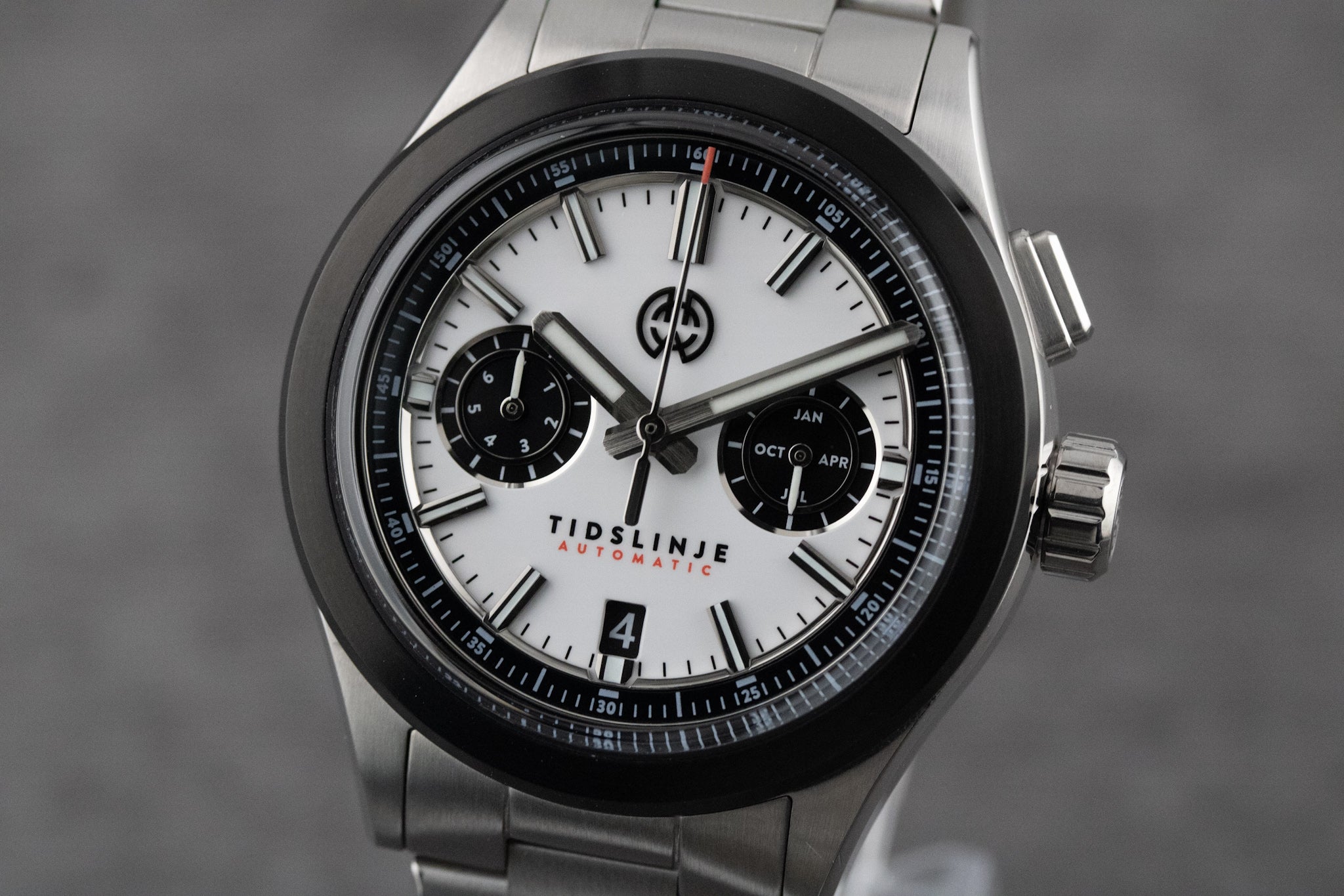 Henry Archer Vektor White Dial on Steel Tidslinje Complete