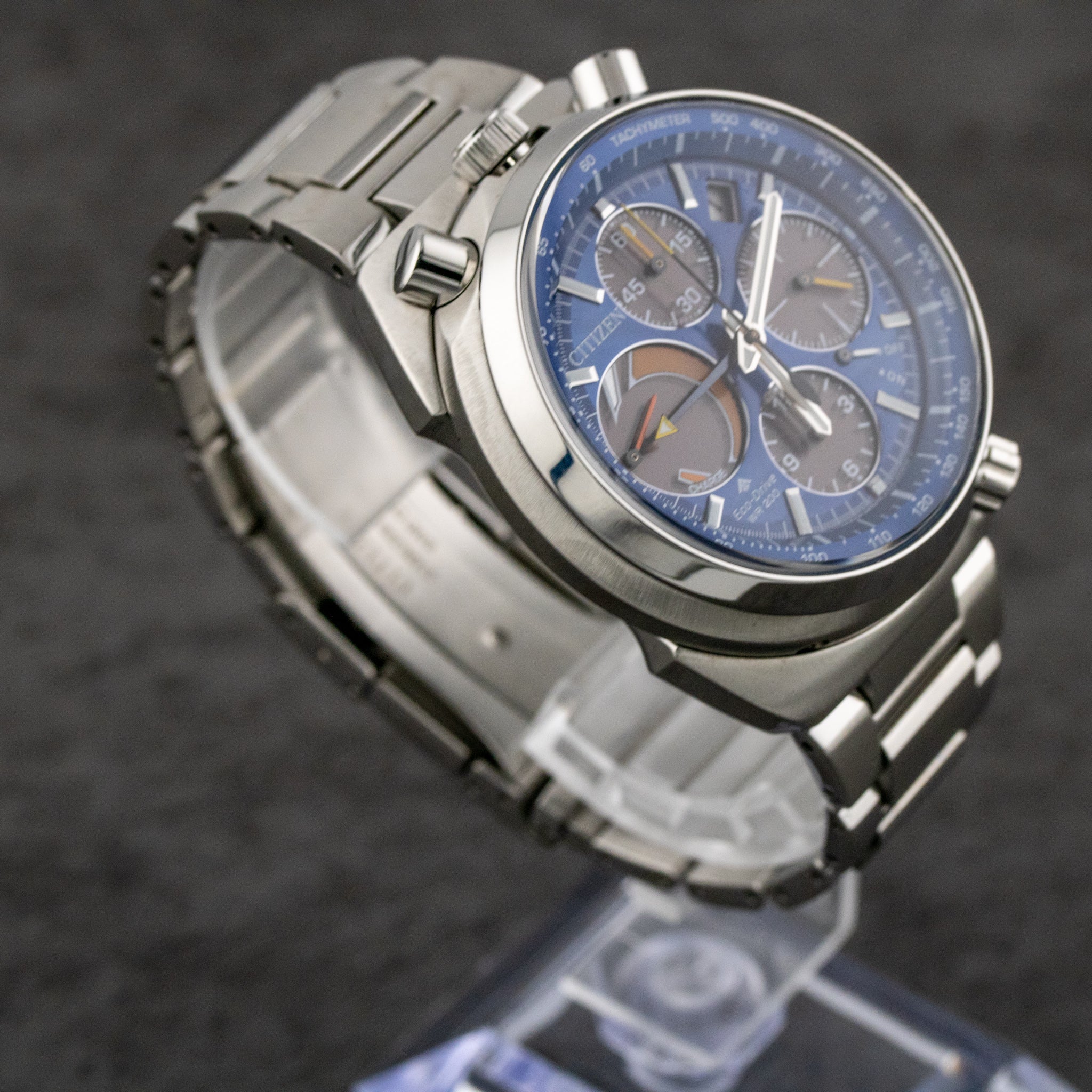 Citizen Promaster Tsuno Chrono Racer Blue Dial on Stainless Steel AV0070-57L with Box