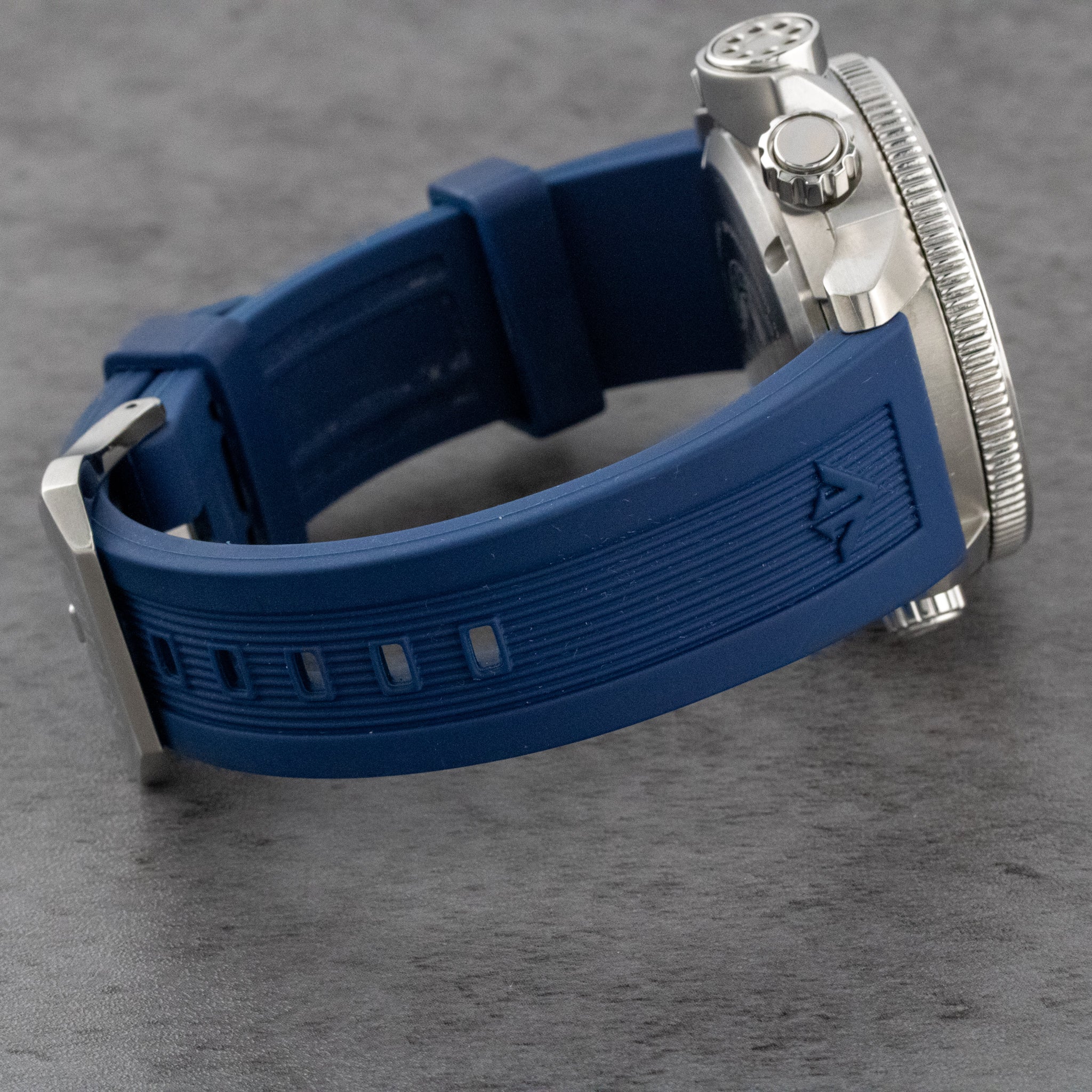 Citizen Promaster Aqualand Blue Dial on Rubber BN2038-01L Complete