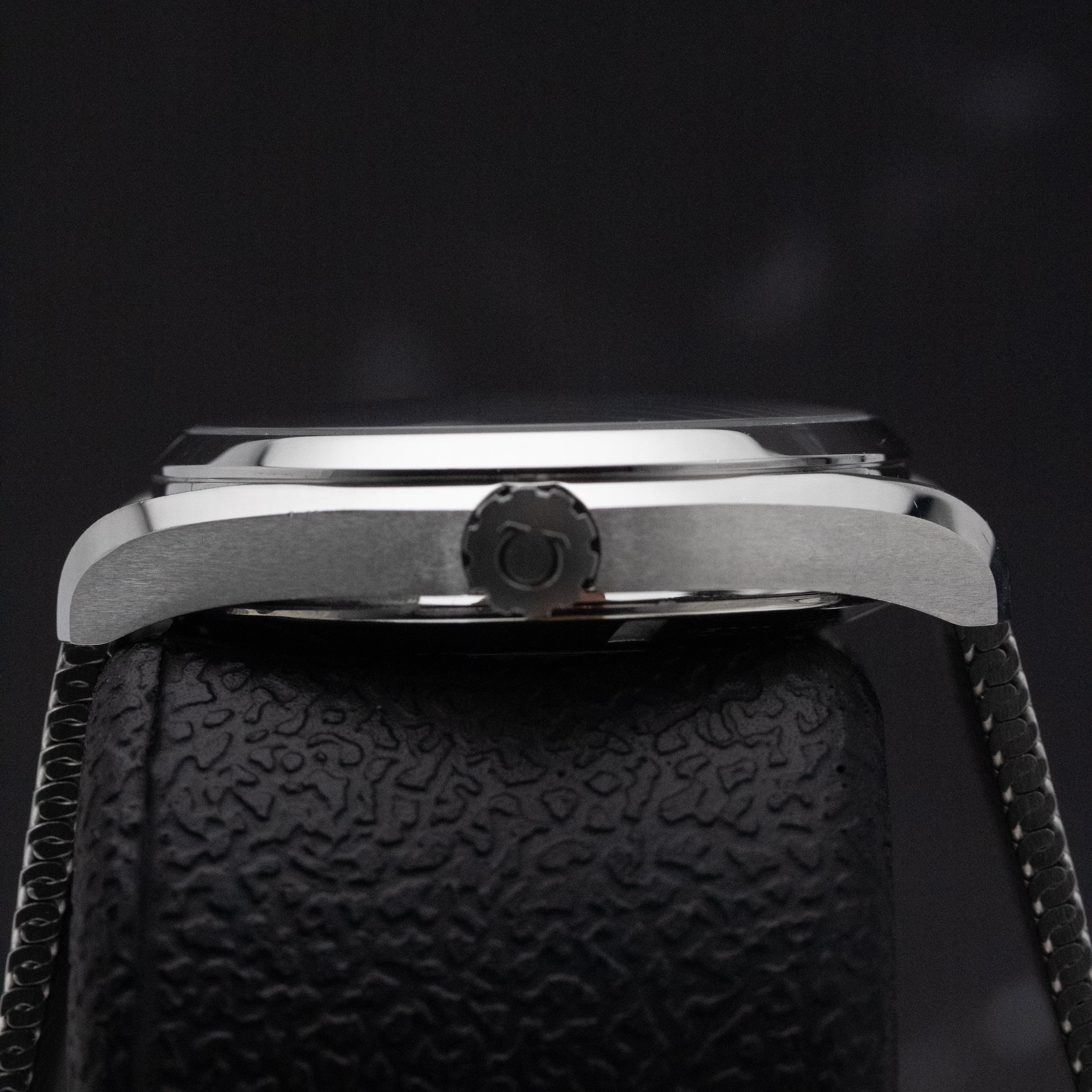 Omega Seamaster Aqua Terra >15,000 Gauss "Bumblebee" 231.12.42.21.01.001 Full Set