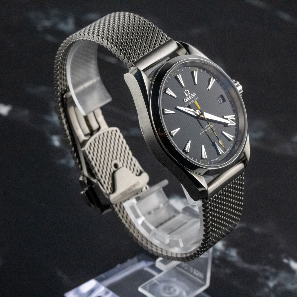 Omega Seamaster Aqua Terra >15,000 Gauss "Bumblebee" 231.12.42.21.01.001 Full Set