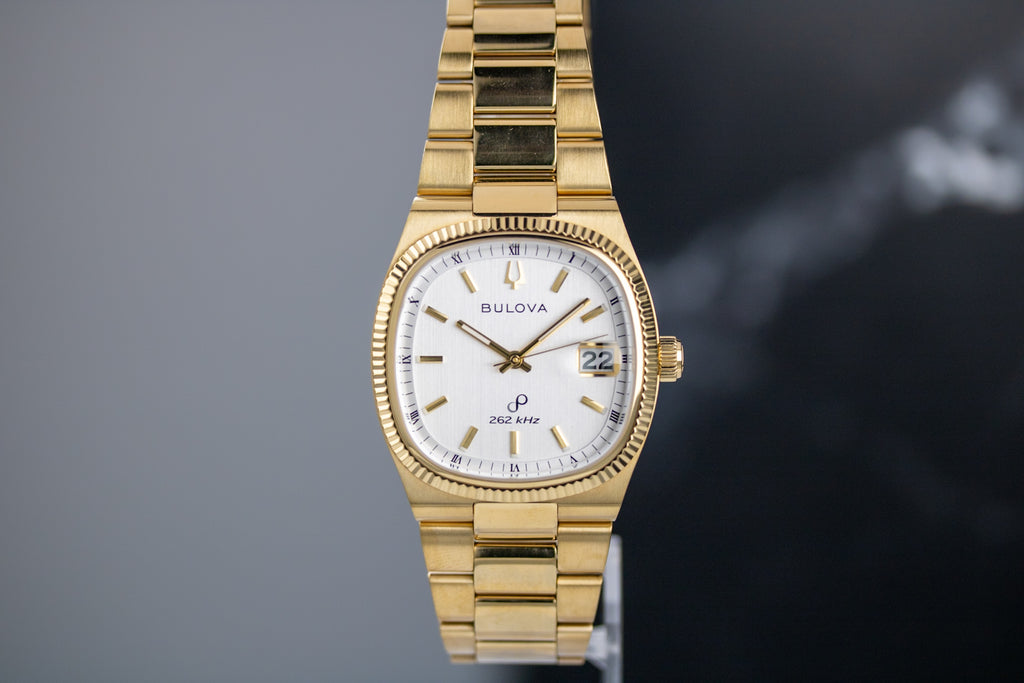 Bulova Super Seville White Dial on Bracelet Complete Open Date