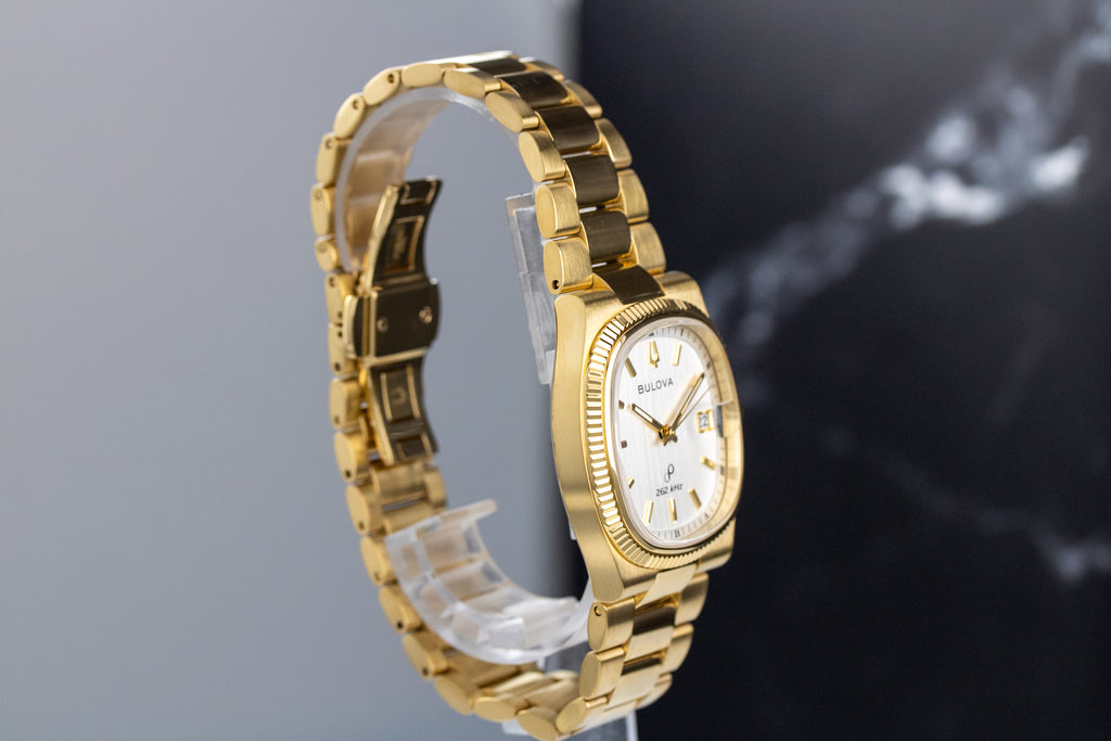 Bulova Super Seville White Dial on Bracelet Complete Open Date