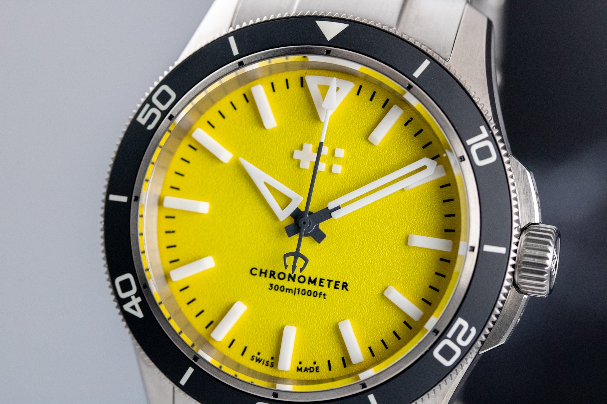 Christopher Ward Titanium Lumiere Yellow Dial on Bracelet C60 300 Ti Lumiere Yellow Complete 2026