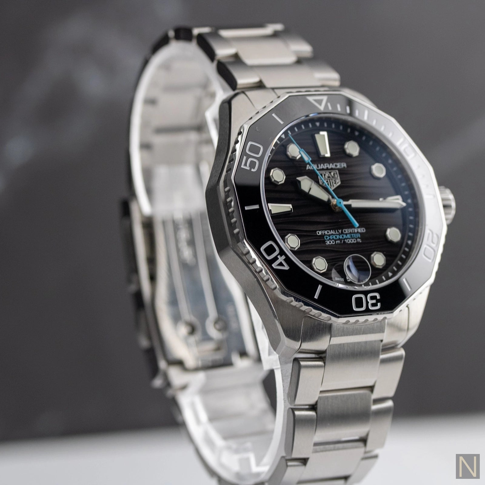 Tag Heuer Aquaracer Professional 300 Date Automatic Black Dial on Bracelet WBP5110.BA0013
