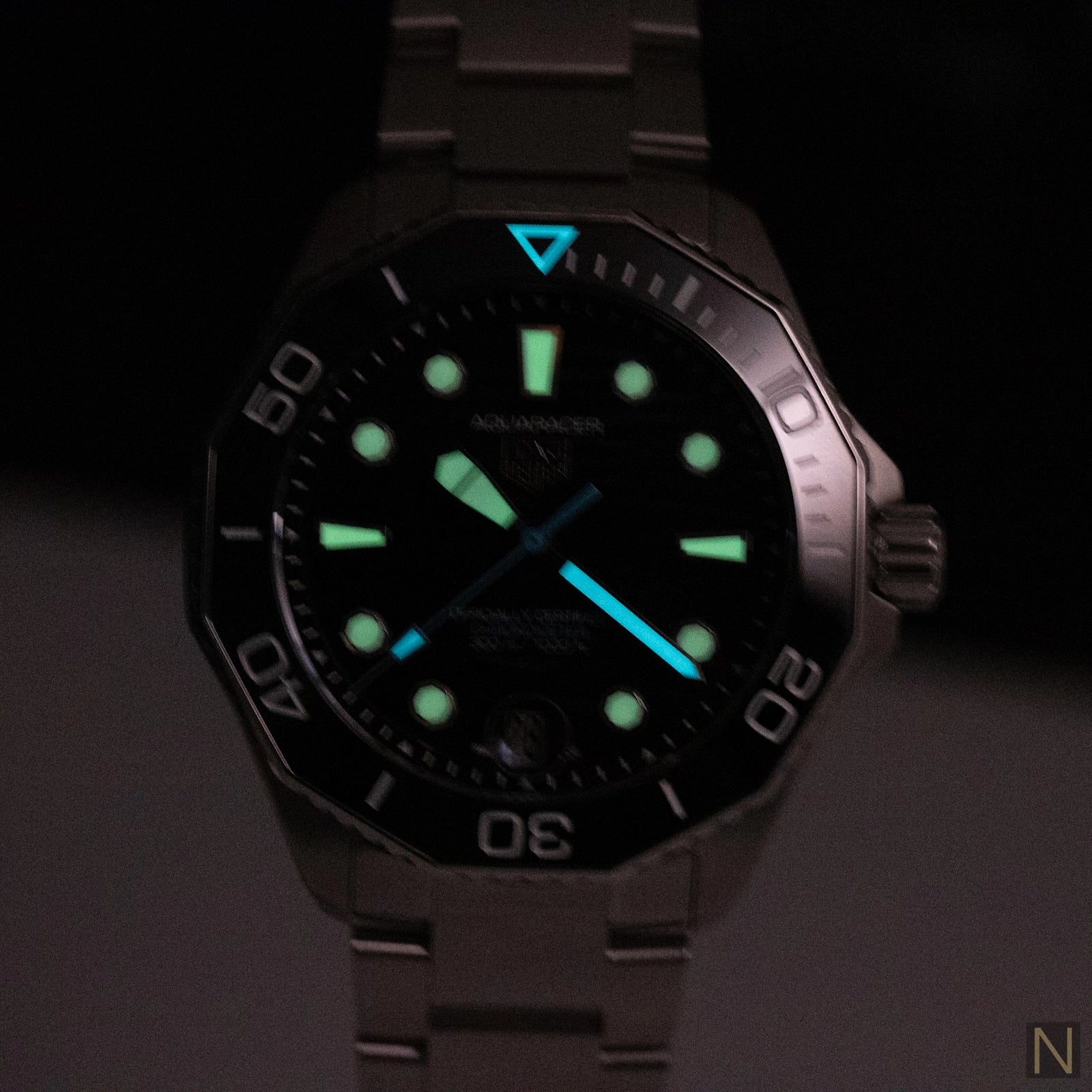 Tag Heuer Aquaracer Professional 300 Date Automatic Black Dial on Bracelet WBP5110.BA0013