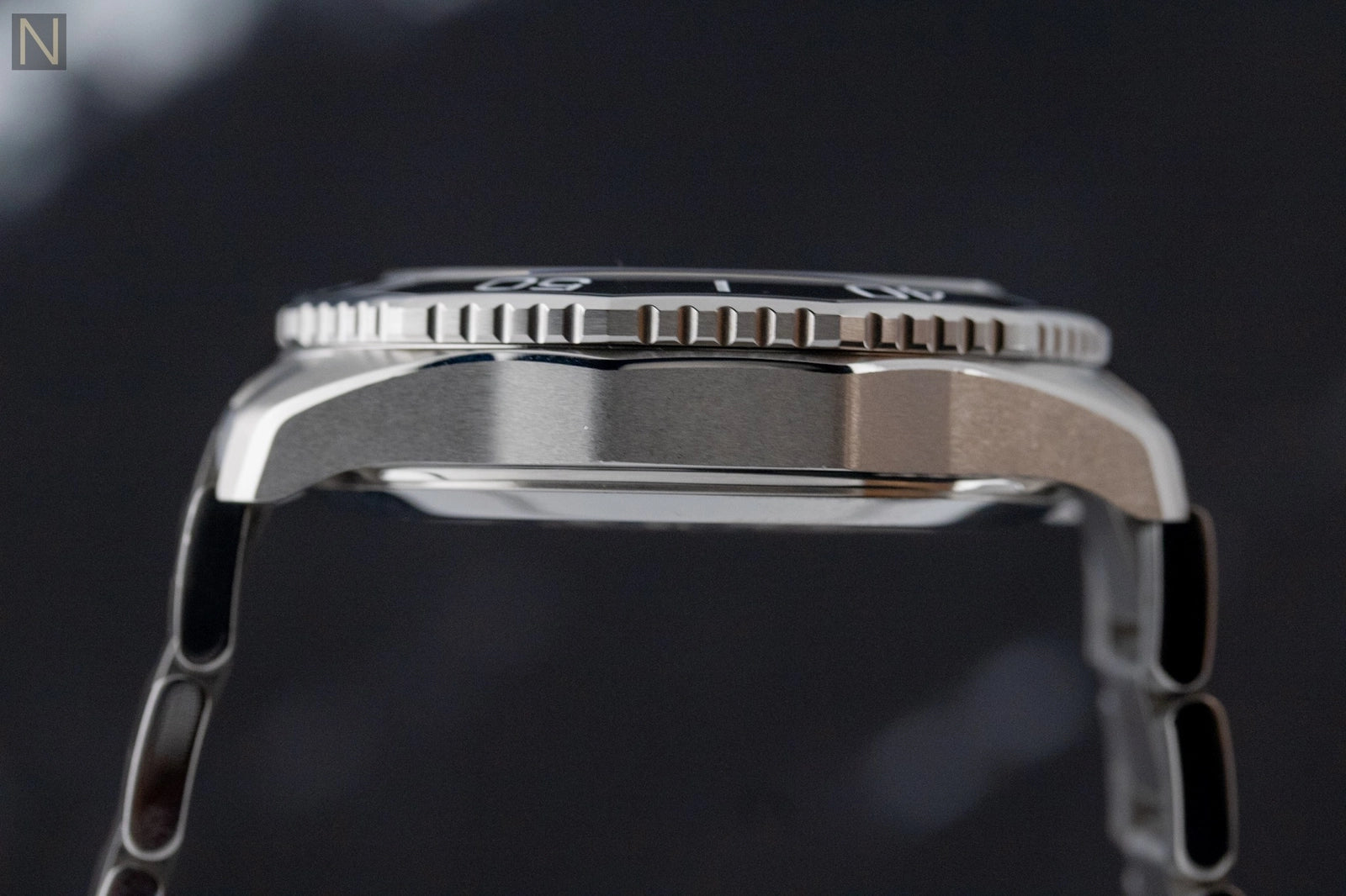 Tag Heuer Aquaracer Professional 300 Date Automatic Black Dial on Bracelet WBP5110.BA0013
