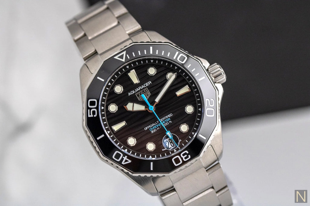 Tag Heuer Aquaracer Professional 300 Date Automatic Black Dial on Bracelet WBP5110.BA0013