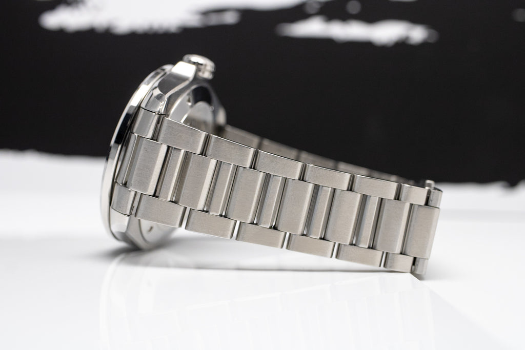 TAG Heuer Grand Carrera Calibre 8 GMT WAV5112.BA0901 Silver Dial Automatic Chronometer
