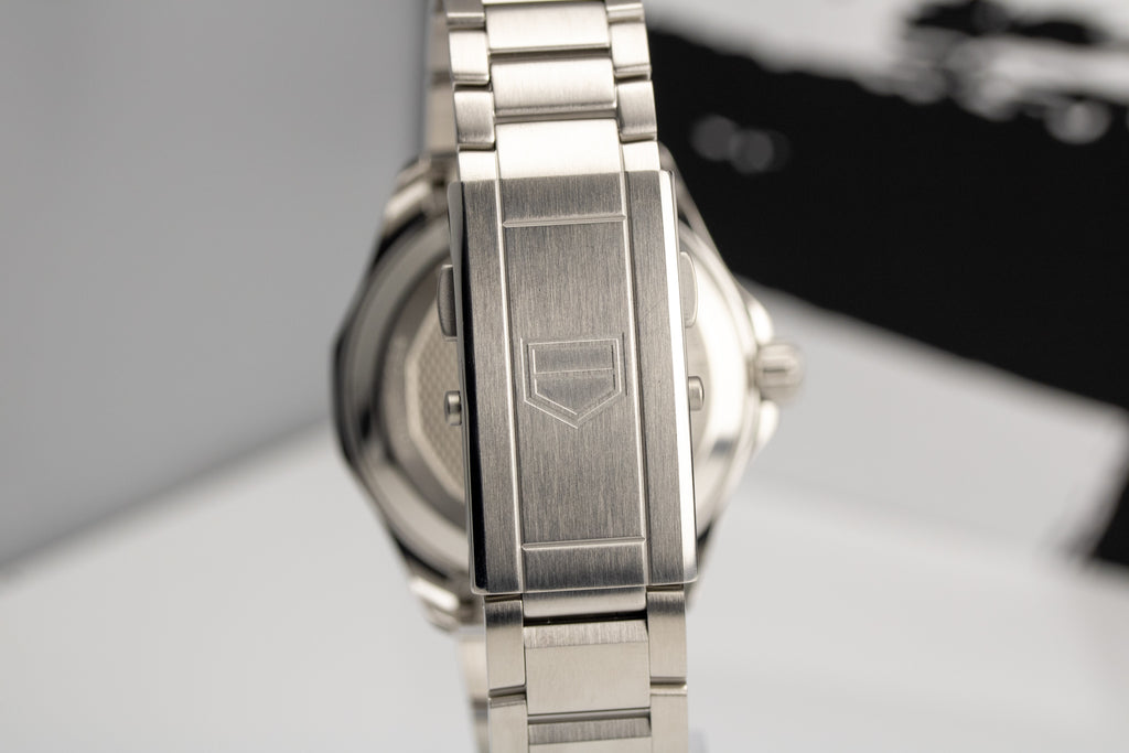 TAG Heuer Aquaracer Professional 300 GMT “Batman” WBP5114.BA0013 Blue Dial 42mm