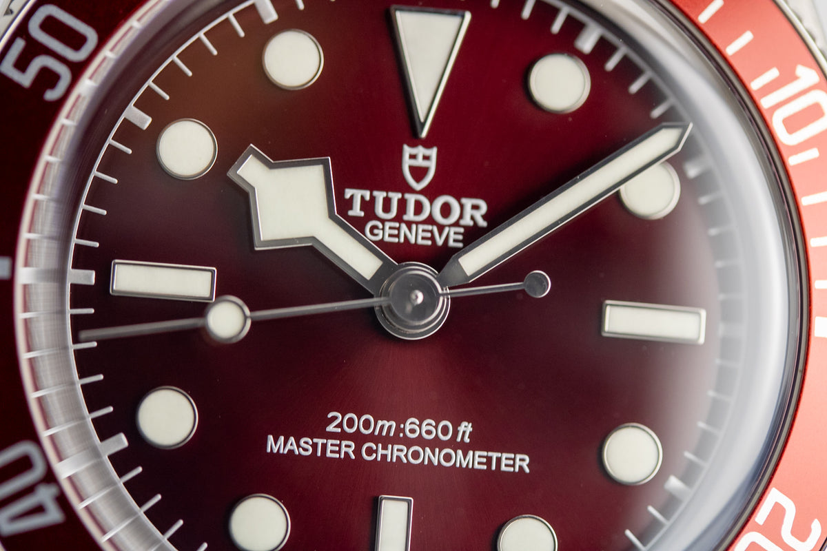 Tudor Black Bay 58 Burgundy 7939A1A0RU METAS 39mm Five-Link Bracelet