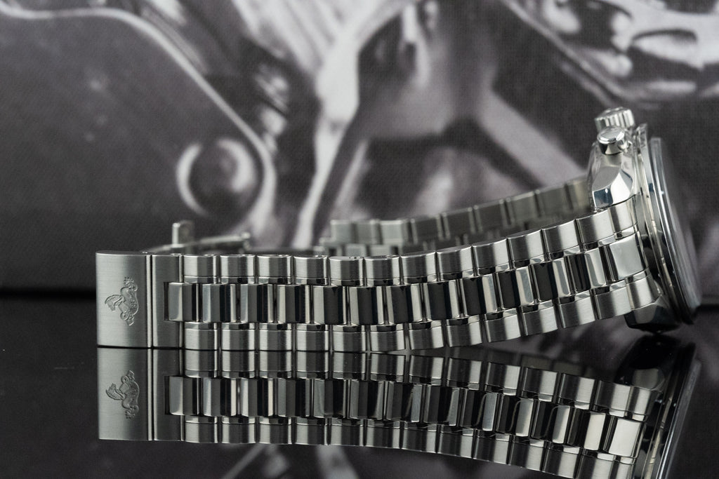Omega Speedmaster Date 38 324.30.38.40.06.001 Grey Dial Automatic Chronograph Steel Bracelet