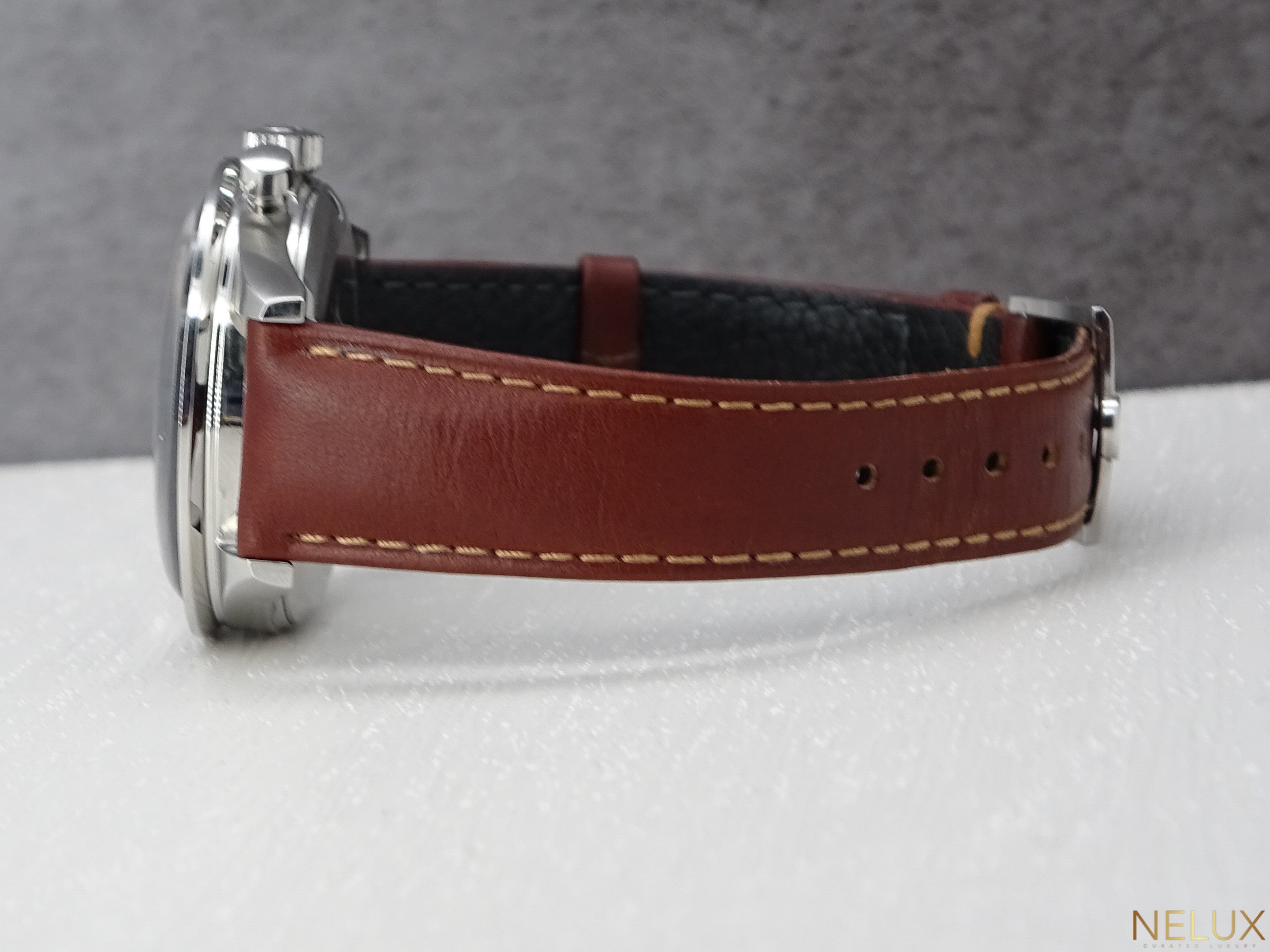 2024 Omega Speedmaster “First Omega in Space” 310.30.40.50.06.001 – Full Set