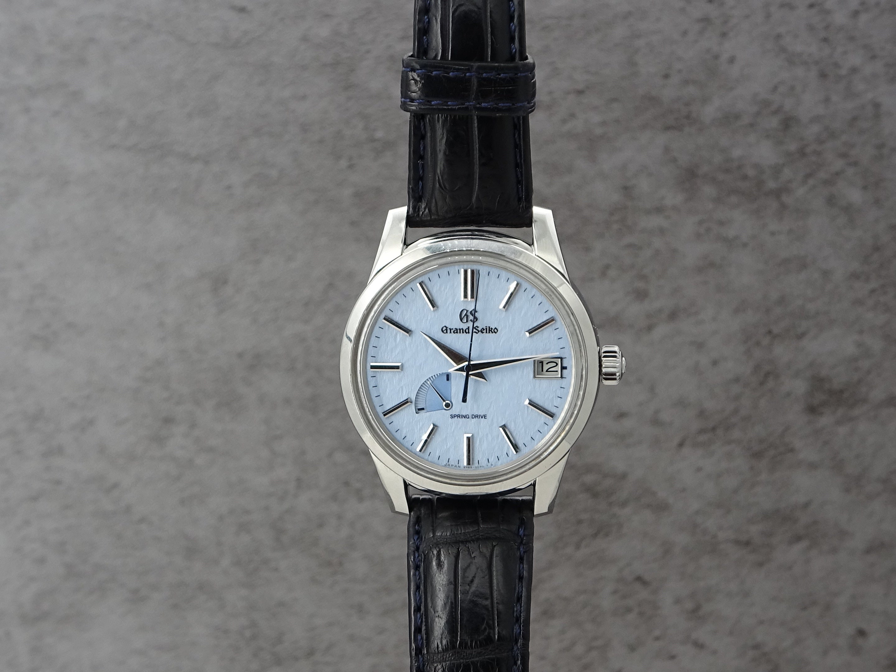 2022 Grand Seiko SBGA407 “Skyflake” – Full Set + Extra Strap