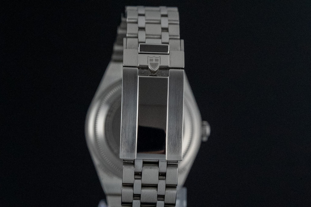 2026 Tudor Royal 40 M2840D1A0-0001 Black Dial MT5633 T-Fit Bracelet
