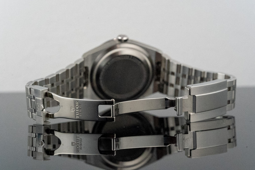 2026 Tudor Royal 40 M2840D1A0-0001 Black Dial MT5633 T-Fit Bracelet