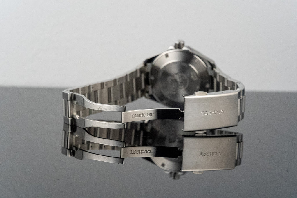 TAG Heuer Aquaracer WBD2111 White Dial Orange Seconds Automatic Full Set
