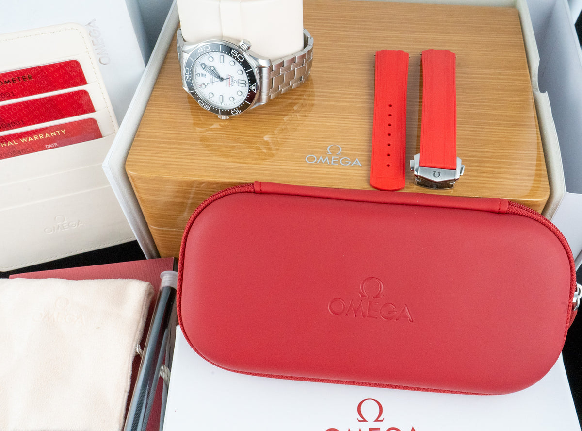 Omega Seamaster Diver 300M 210.30.42.20.04.001 White Dial + OEM Red Rubber Full Set
