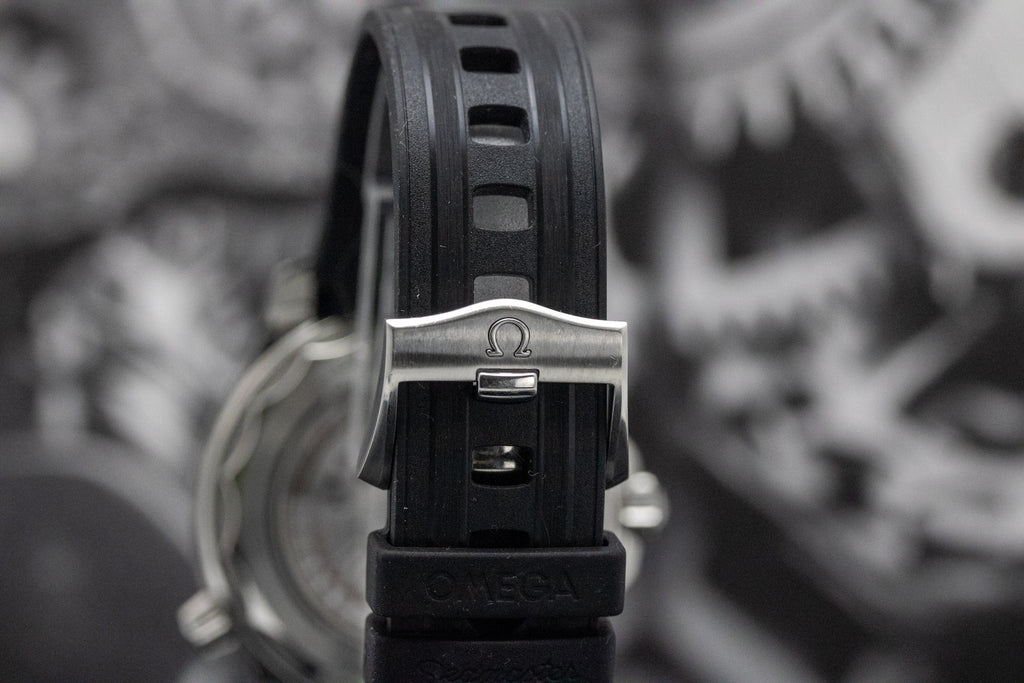 Omega Seamaster Diver 300M 210.32.42.20.01.001 Black Dial Rubber Strap 42mm