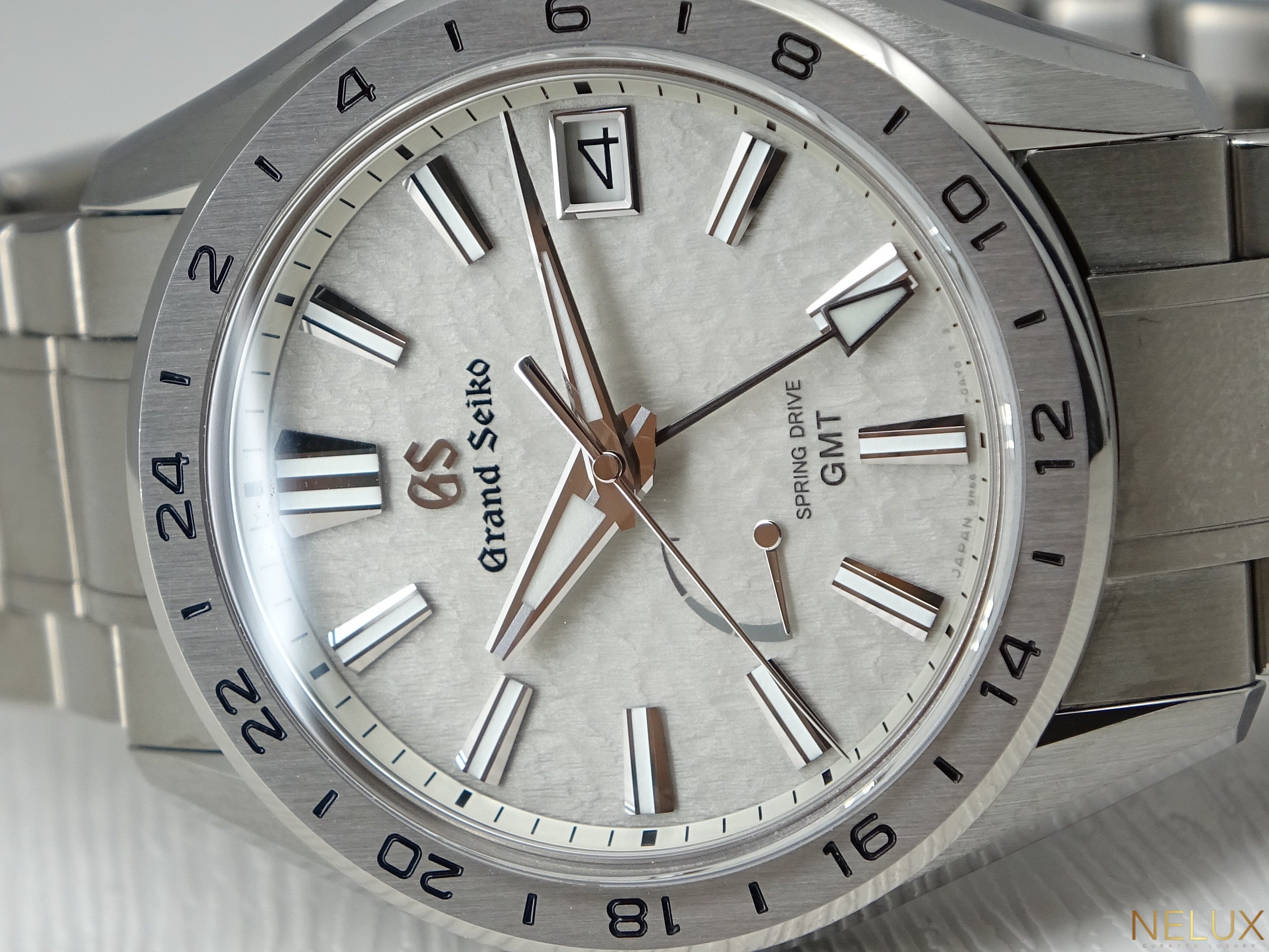 2023 Grand Seiko Evolution 9 Titanium Spring Drive GMT SBGE285 – Extra Strap – Full Set