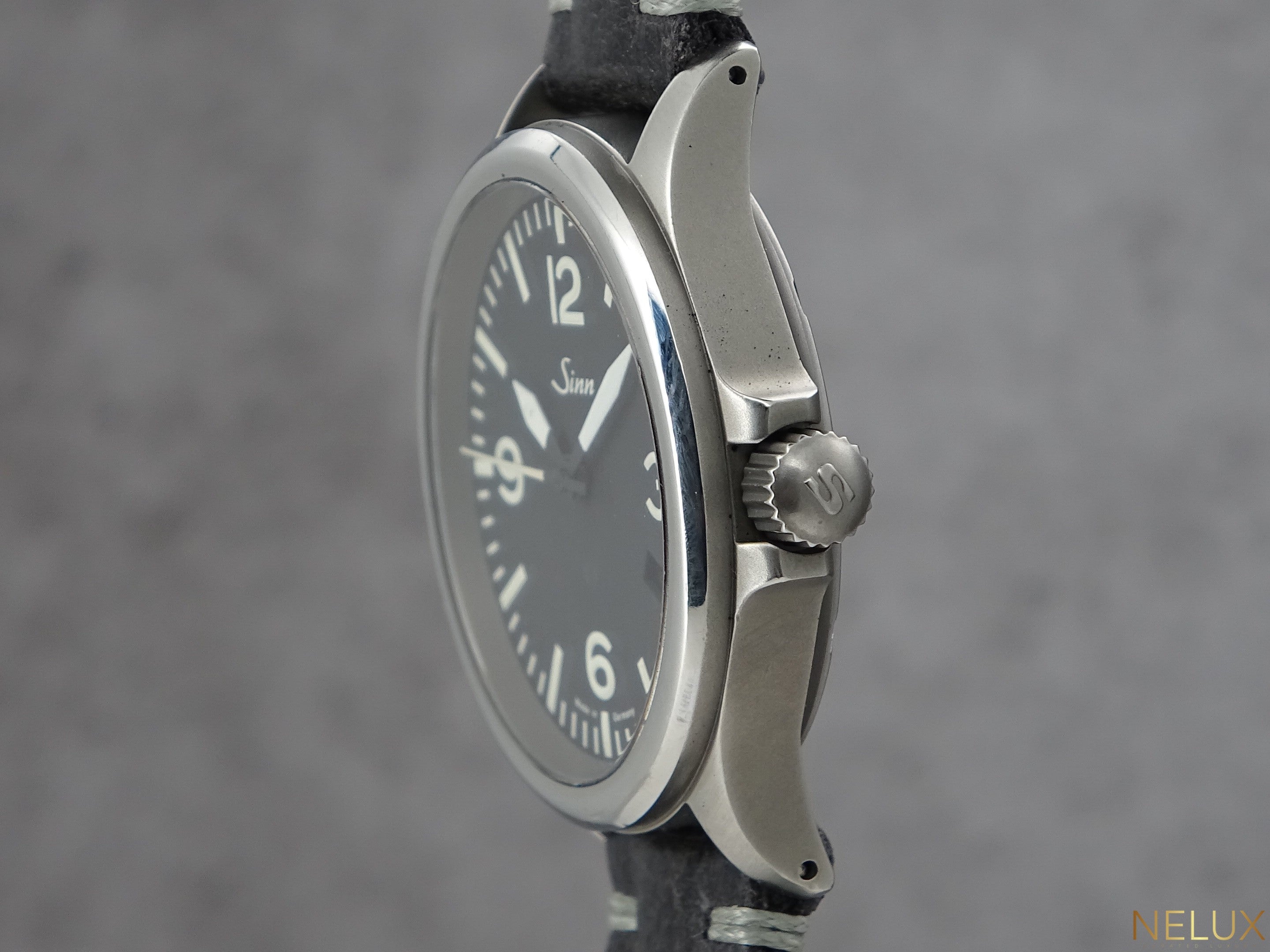 Sinn 856.011 – Box Only – Extra Straps