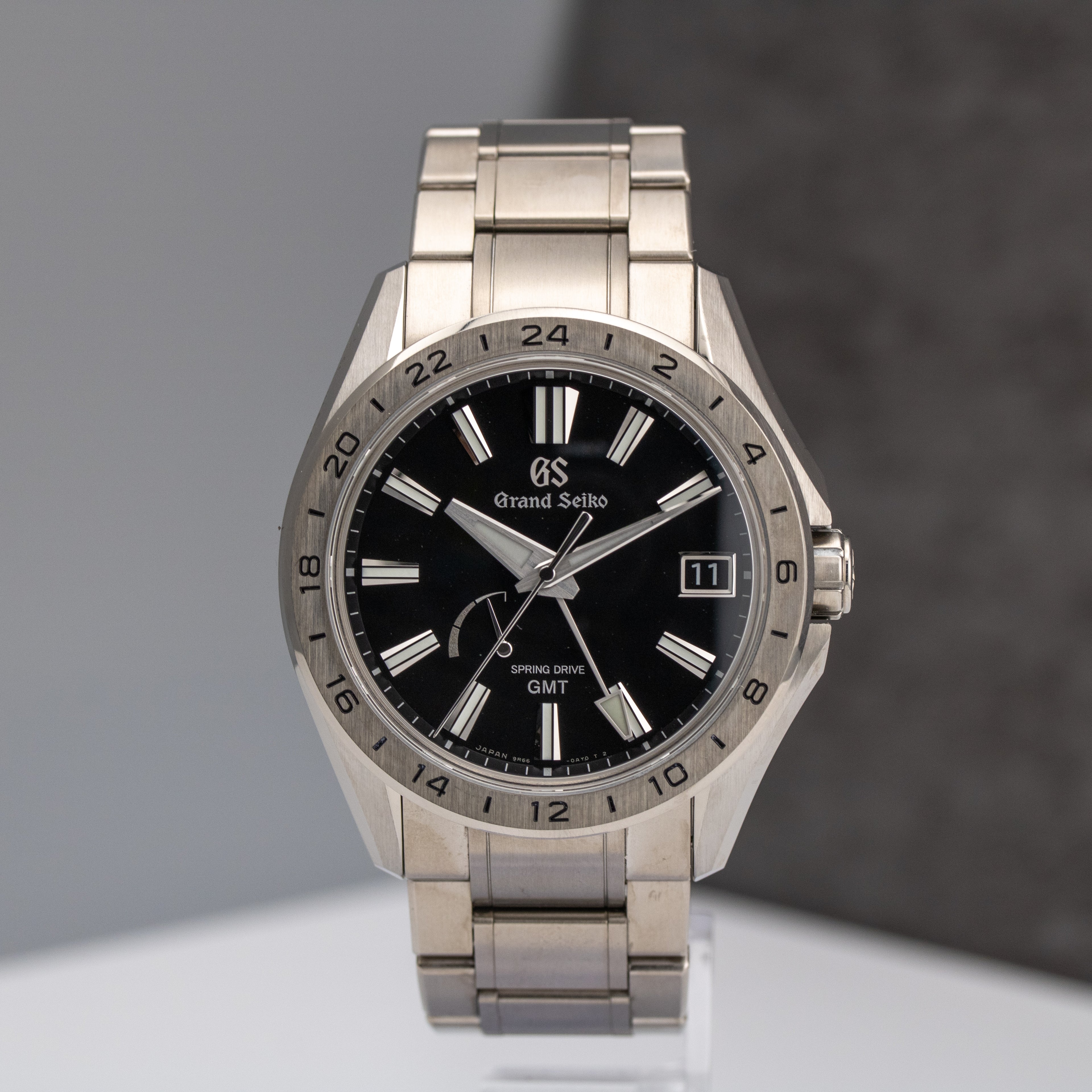Grand Seiko Evolution 9 Spring Drive GMT Black Dial on Titanium SBGE283 Complete 2022