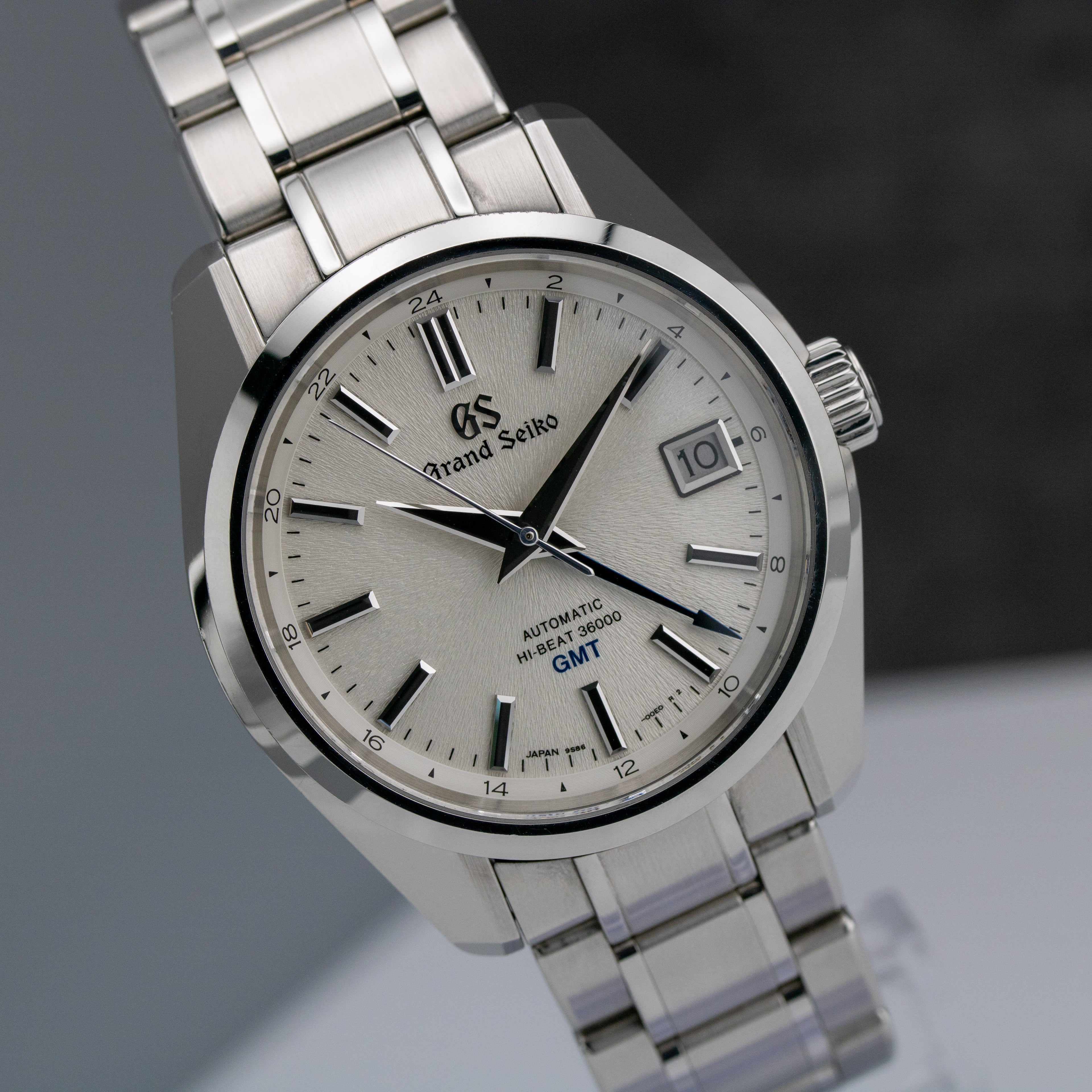 Grand Seiko Hi-Beat GMT White Dial on Stailess Steel SBJG201 Complete 2022