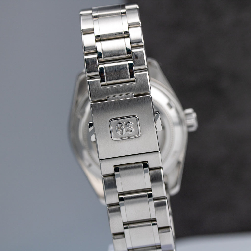 Grand Seiko Hi-Beat GMT White Dial on Stailess Steel SBJG201 Complete 2022
