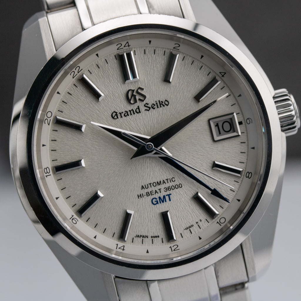 Grand Seiko Hi-Beat GMT White Dial on Stailess Steel SBJG201 Complete 2022