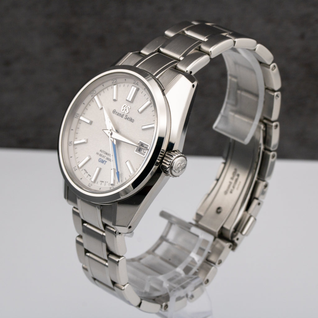 Grand Seiko Hi-Beat GMT White Dial on Stailess Steel SBJG201 Complete 2022