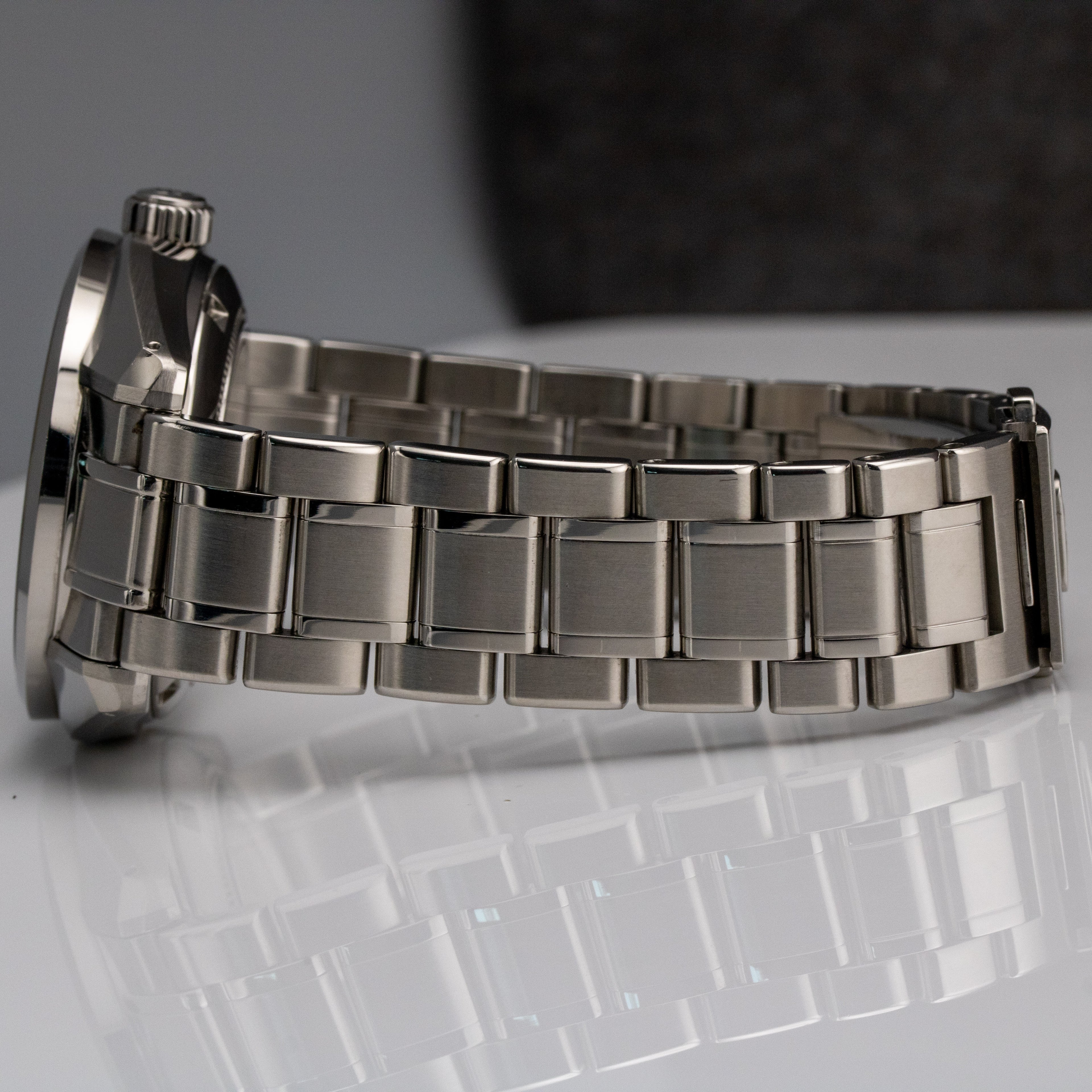 Grand Seiko Hi-Beat GMT White Dial on Stailess Steel SBJG201 Complete 2022
