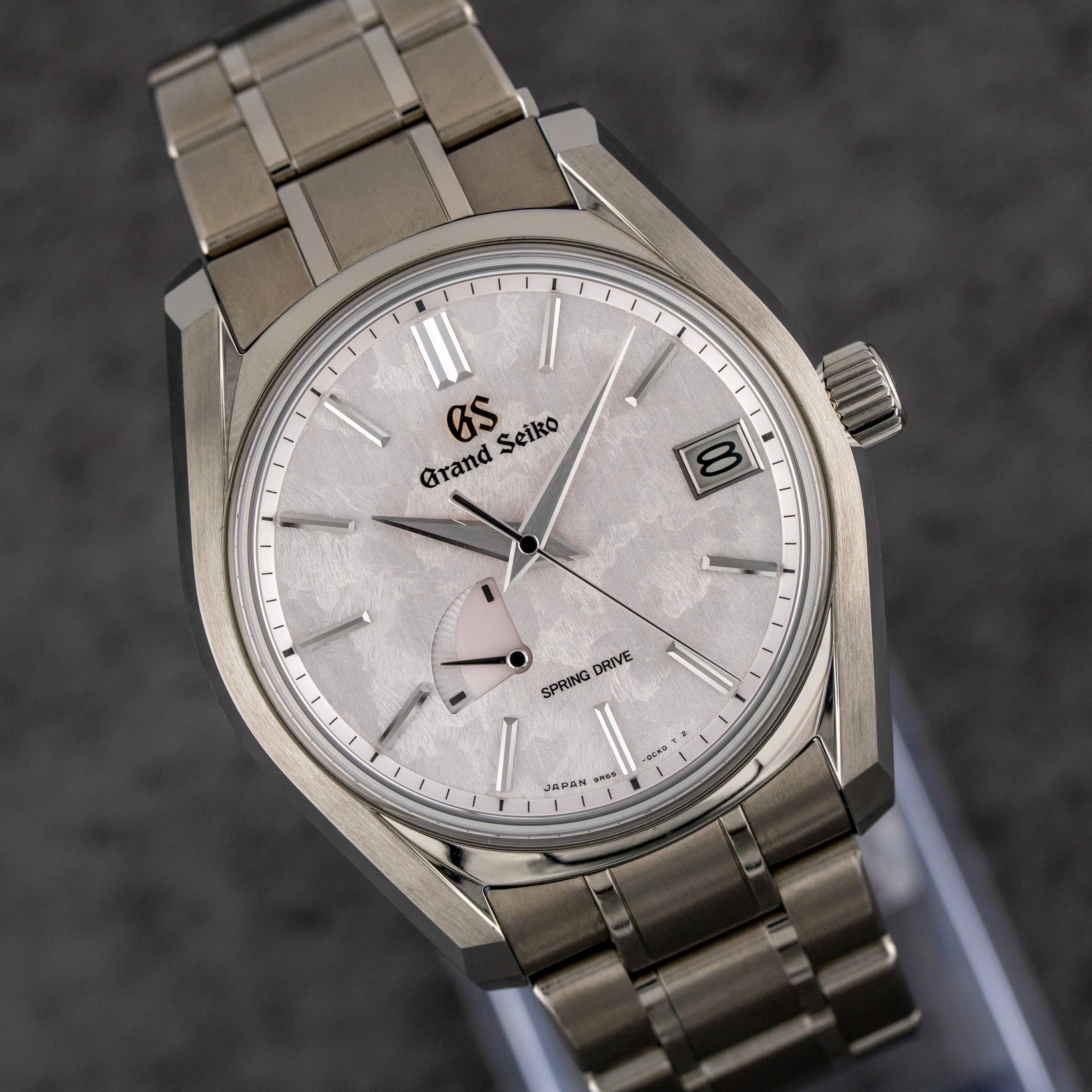 Grand Seiko Heritage Collection Blossom Shunbun Dial on Titanium sbga413 with Box