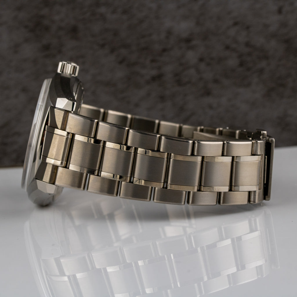 Grand Seiko Heritage Collection Blossom Shunbun Dial on Titanium sbga413 with Box