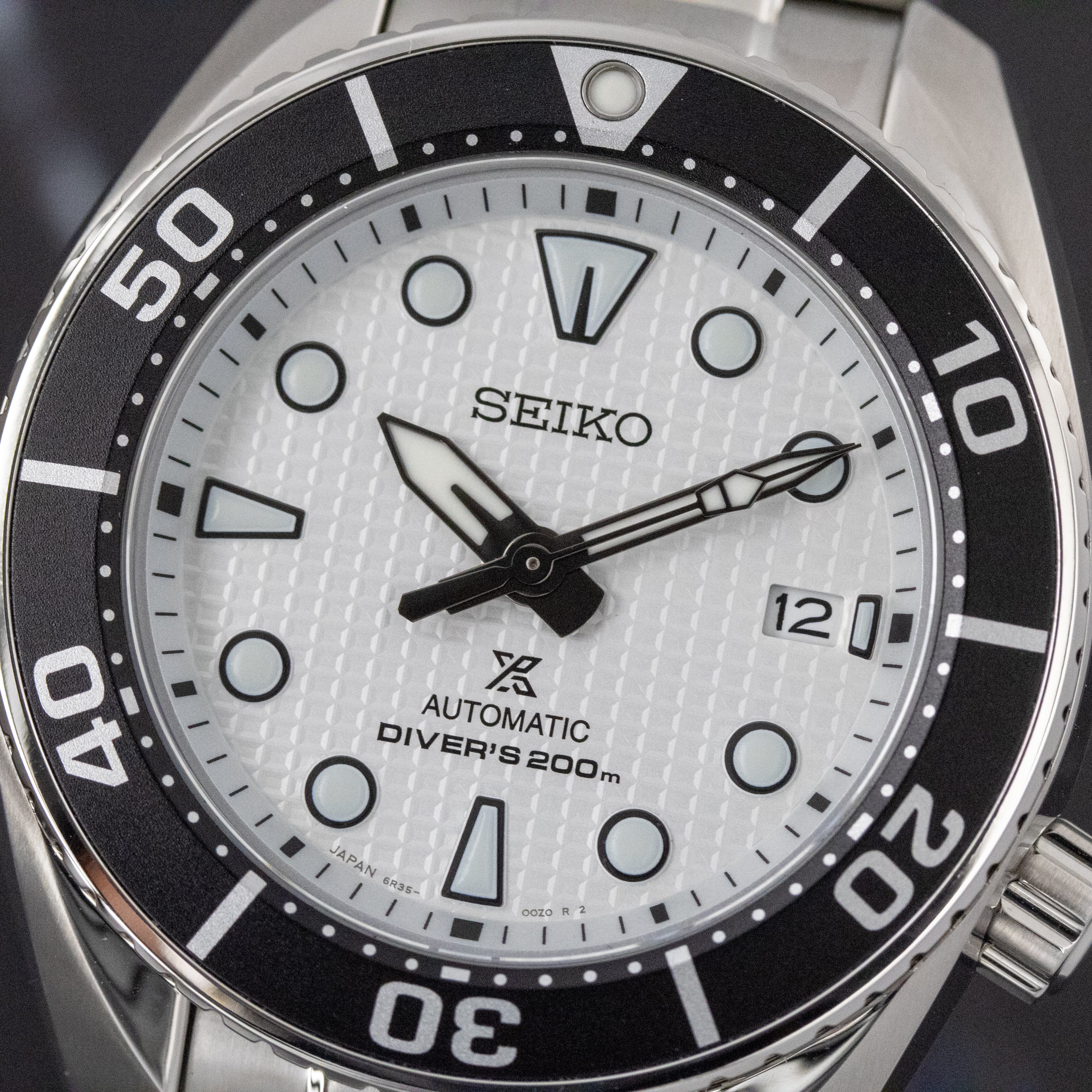 Seiko Prospex White Dial on Steel SPB427J1 Complete Open Date