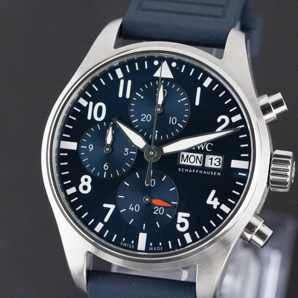 IWC Pilot's Watch Chronograph 41 Blue Dial on Rubber Strap IW388101
