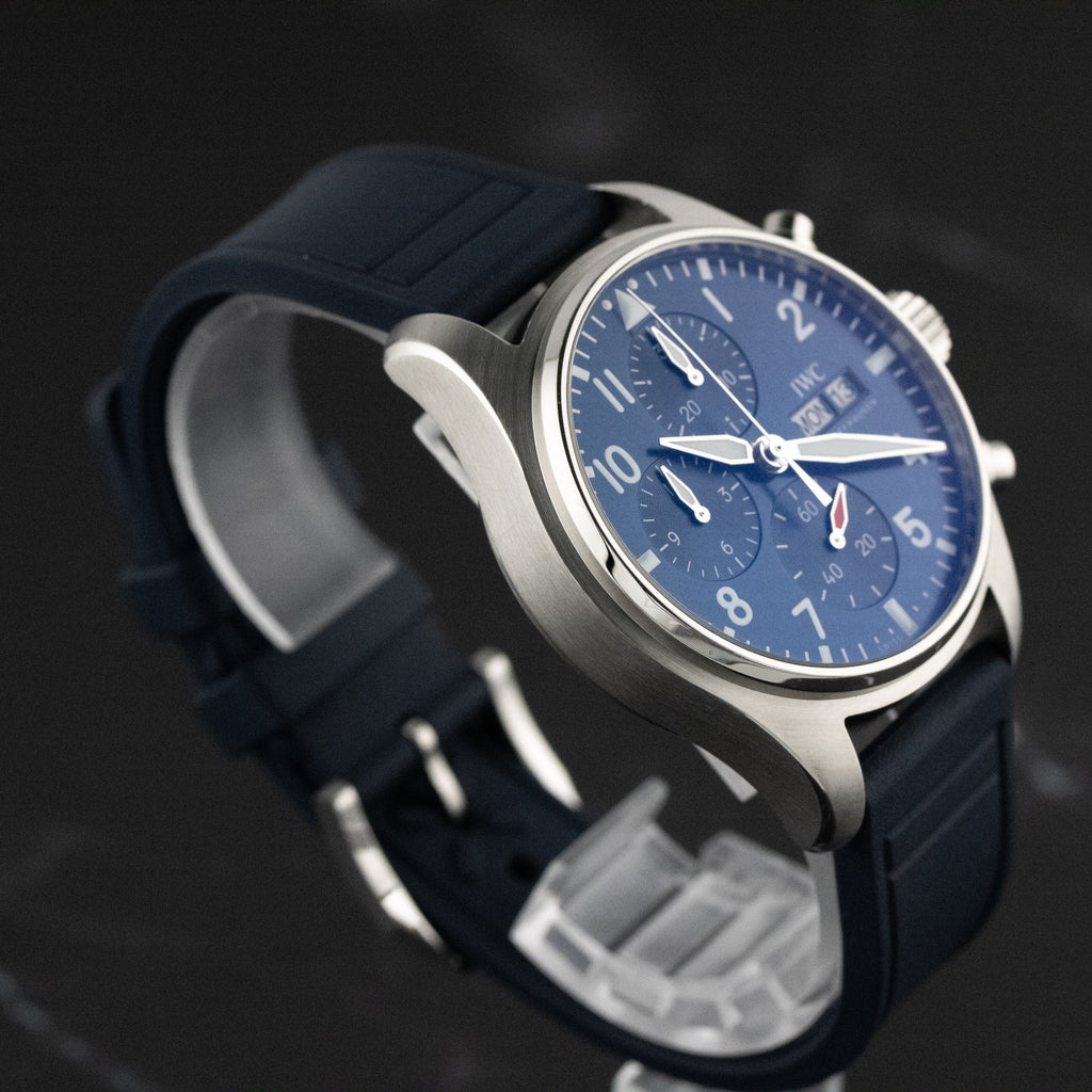 IWC Pilot's Watch Chronograph 41 Blue Dial on Rubber Strap IW388101