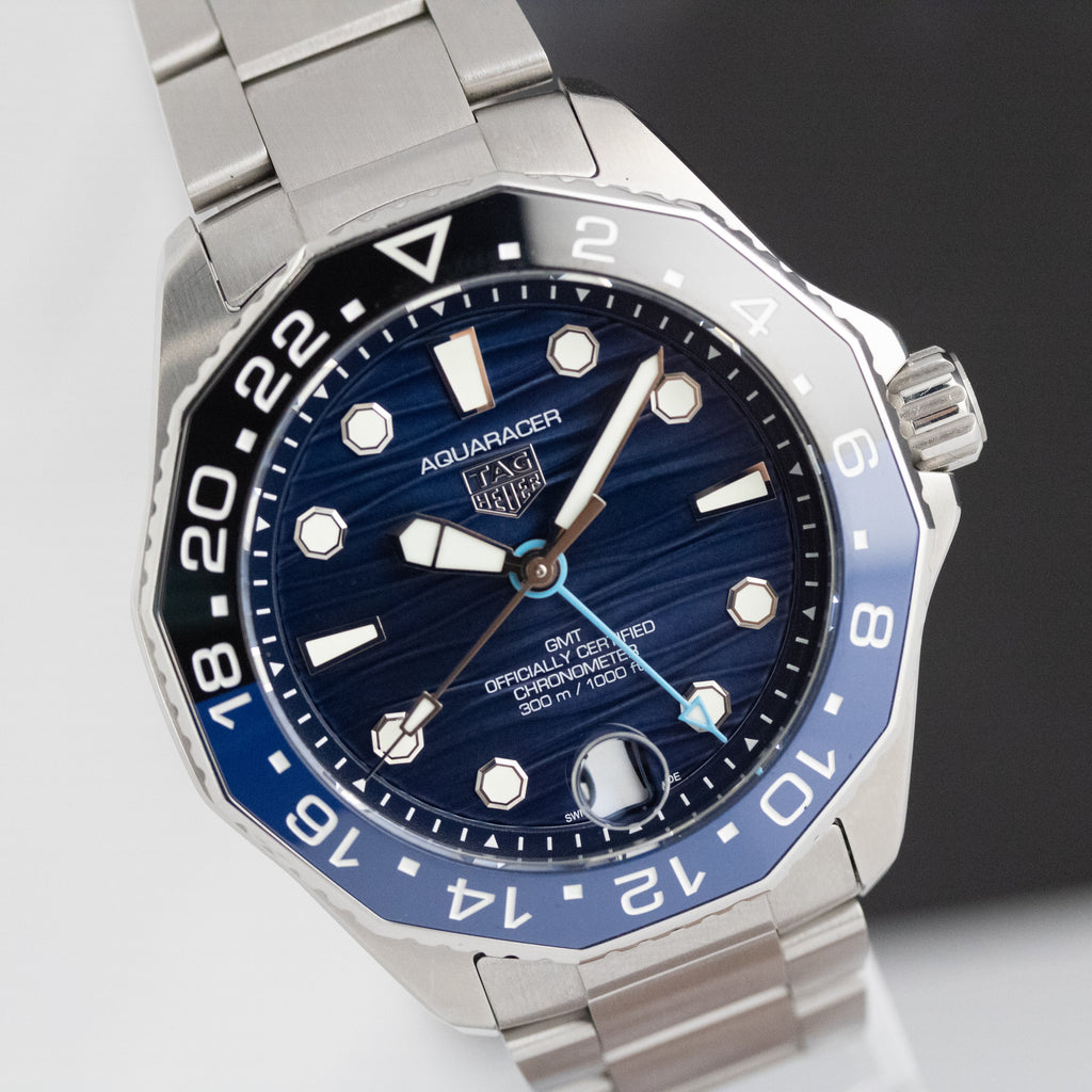 Tag Heuer Aquaracer Professional 300 GMT Automatic GMT Blue Dial on Bracelet WBP5114.BA0013 2024