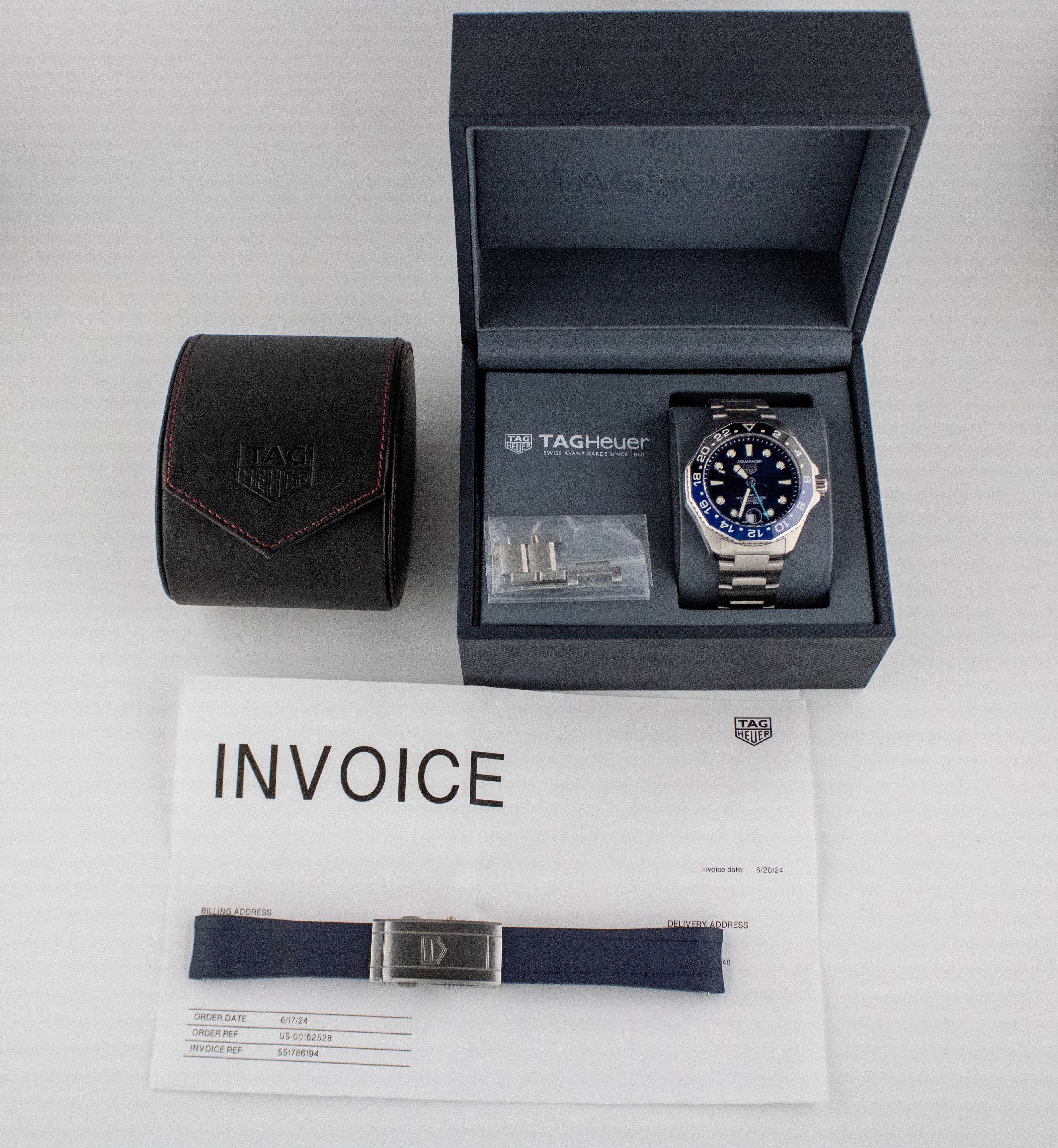 Tag Heuer Aquaracer Professional 300 GMT Automatic GMT Blue Dial on Bracelet WBP5114.BA0013 2024